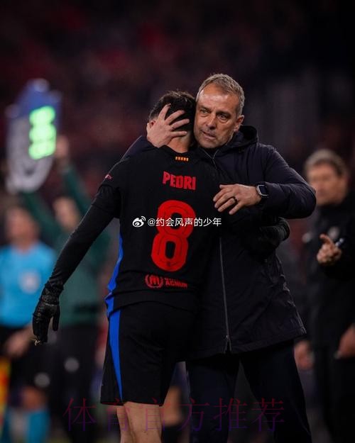 世体:巴萨密切关注葡萄牙潜力右后卫,本菲卡小将班贾基 世体:巴萨密切关注葡萄牙潜力右后卫,本菲卡小将班贾基